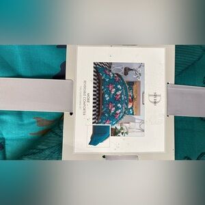 Teal Floral Reversible Comforter Set
